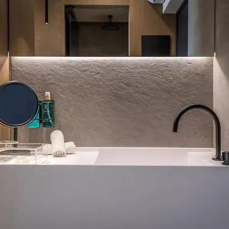 Ξενοδοχείο Evanik Chic