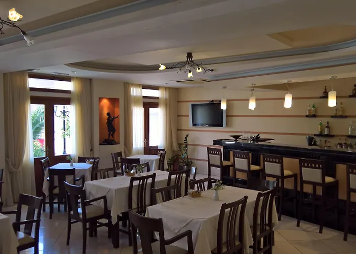 ホテル Evanik Chic 3*