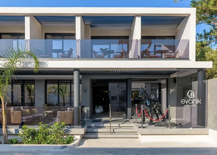 ホテル Evanik Chic 3*